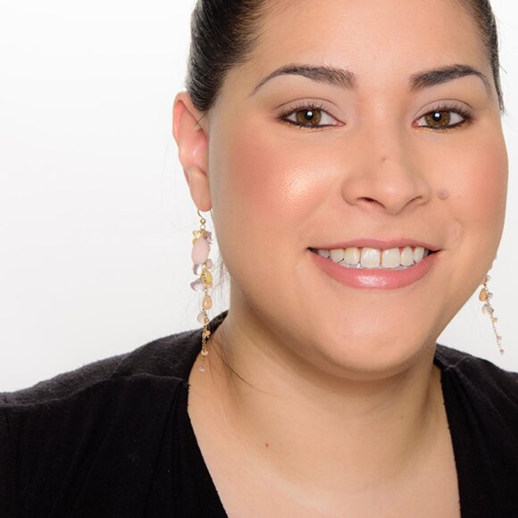 2/$15 Wet n Wild Megaglo Highlighting Powder in Crown of My Canopy - Picture 9 of 9